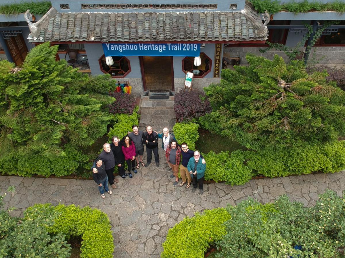 Yangshuo Mountain Retreat Hotell Exteriör bild